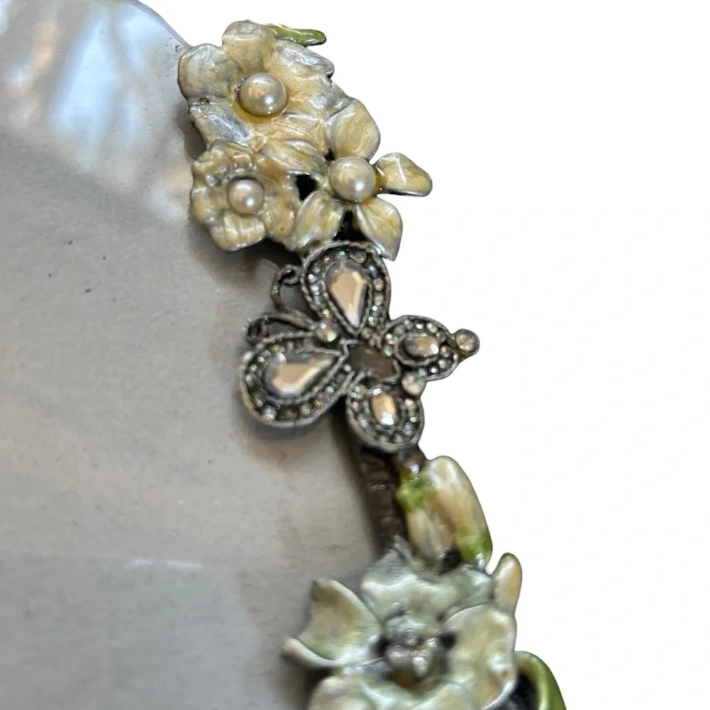 Sicura Silver Tone Metal Photo Frame Floral Butterfly Enamel Rhinestones 4” x 6”
